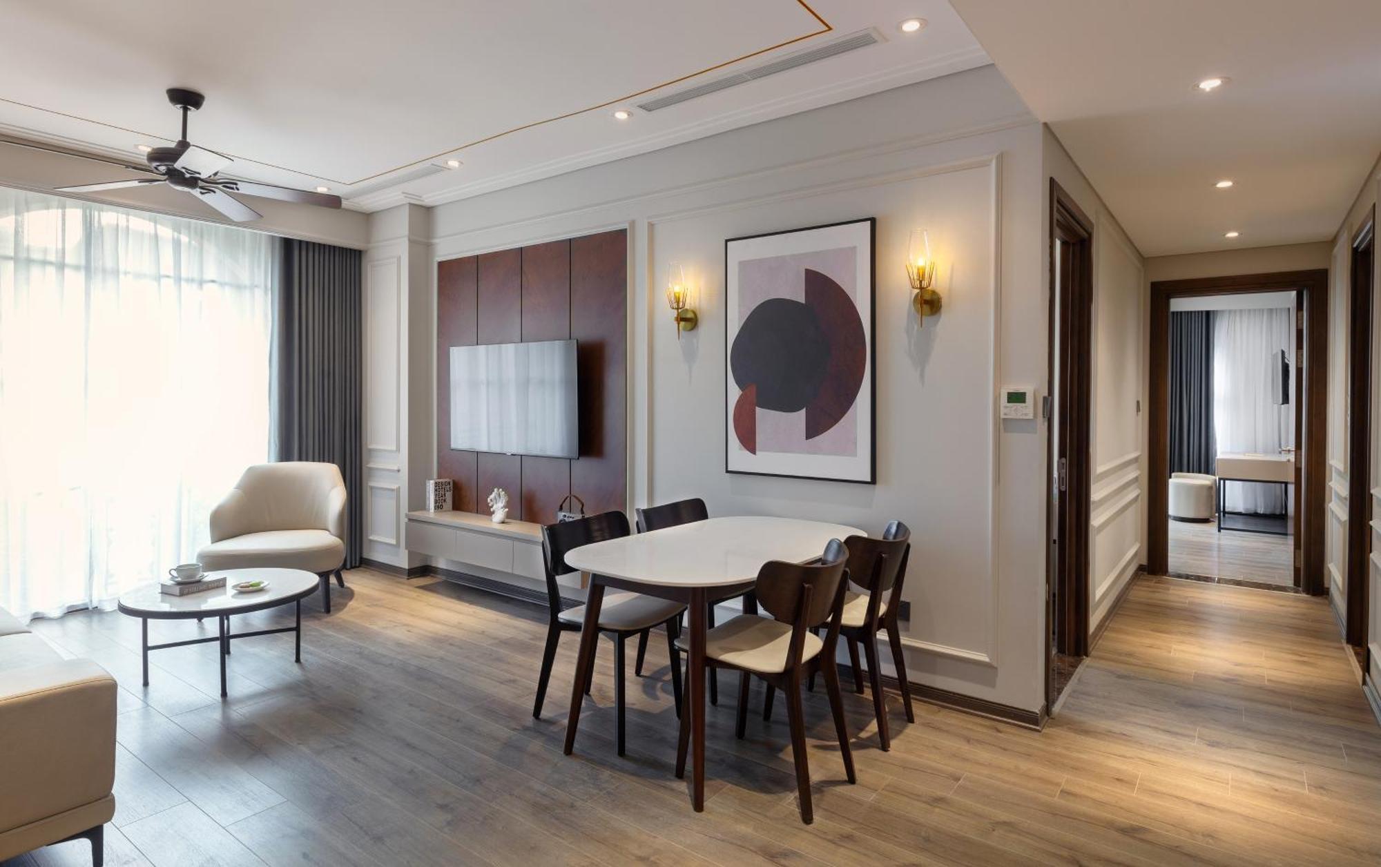 Neo Classic By The Lake Hanoi Exterior photo